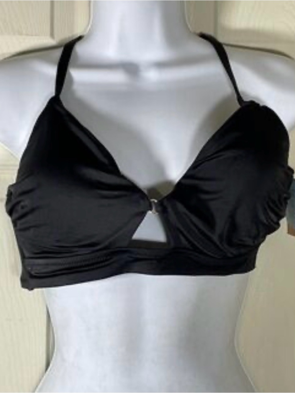 Shade & Shore black underwire bikini top with double straps, size 36B